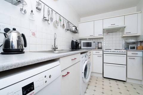 undefined, Siskin Close, Bushey, WD23