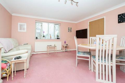 undefined, Siskin Close, Bushey, WD23