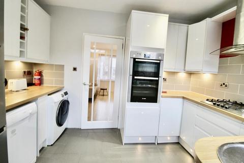3 bedroom semi-detached house to rent, Elmfield Terrace, Aberdeen, AB24