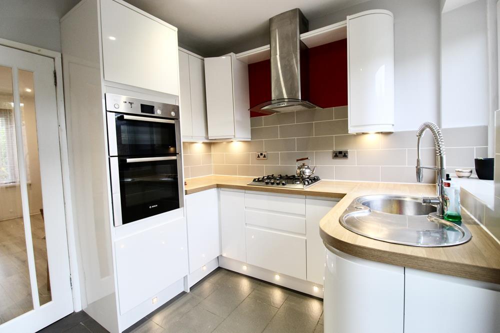 Kitchen photograph 2