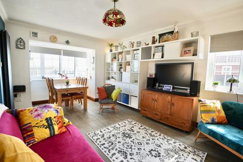 2 bedroom detached bungalow for sale, Helena Road, Walcott, NR12