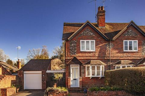1 Helidon Cottages, Streatley, Reading, RG8 9QN