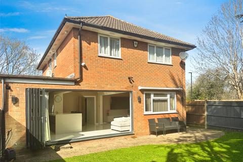 4 bedroom link detached house for sale, Lower Britwell Road, Slough, Berkshire