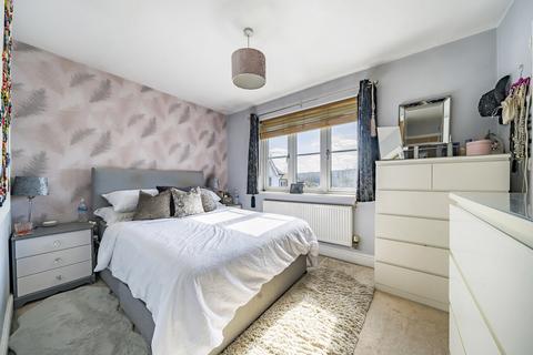 7 Apple Tree Close, High Wycombe, HP13 7PE