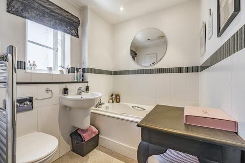 7 Apple Tree Close, High Wycombe, HP13 7PE