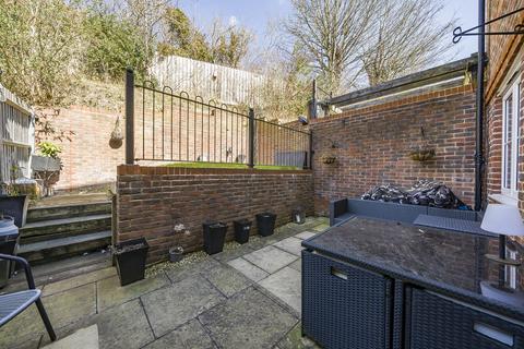 3 bedroom end of terrace house for sale, Apple Tree Close, High Wycombe, Buckinghamshire