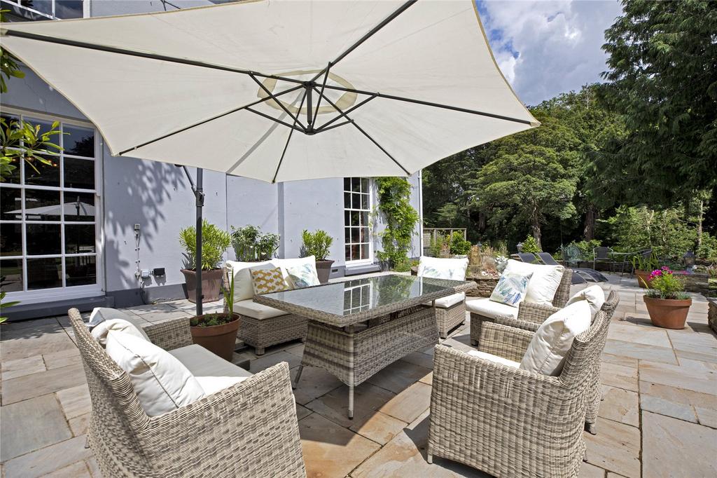 Front Terrace