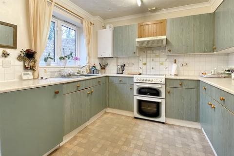 3 bedroom semi-detached house for sale, Drakes Park North, Wellington, Somerset, TA21