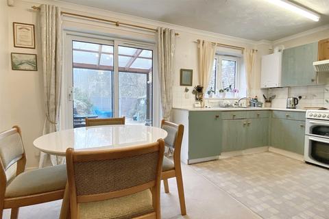 3 bedroom semi-detached house for sale, Drakes Park North, Wellington, Somerset, TA21