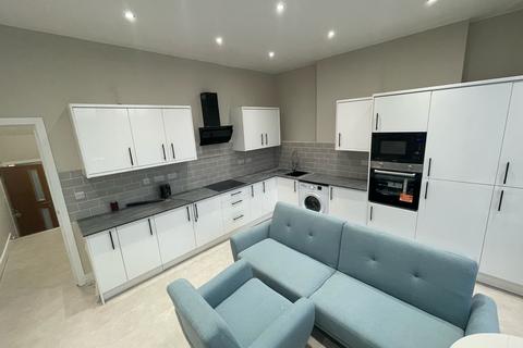 2 bedroom apartment to rent, 27-29 noel street, Nottingham NG7