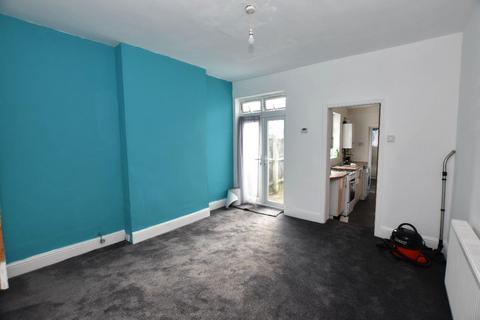3 bedroom terraced house to rent, The Broadway, Perry Barr