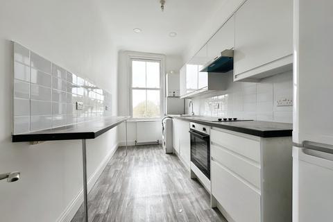 3 bedroom apartment to rent, Jerningham Road, London SE14