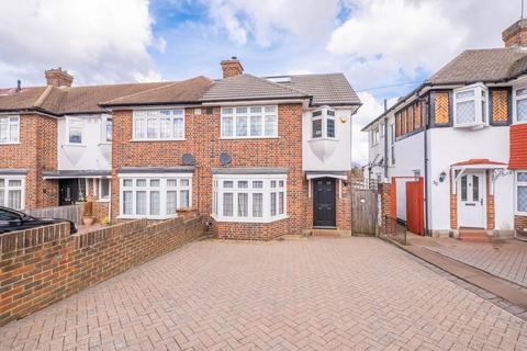 34 Cardinal Avenue, Morden, SM4 4TA