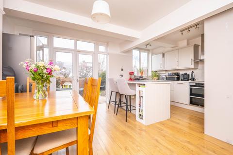 34 Cardinal Avenue, Morden, SM4 4TA