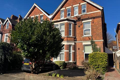 2 bedroom apartment for sale, Bouverie Road West, Kent CT20