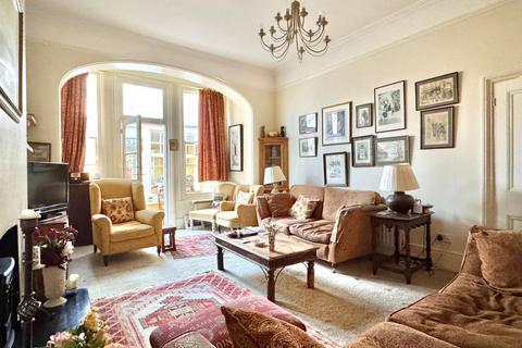2 bedroom apartment for sale, Bouverie Road West, Kent CT20