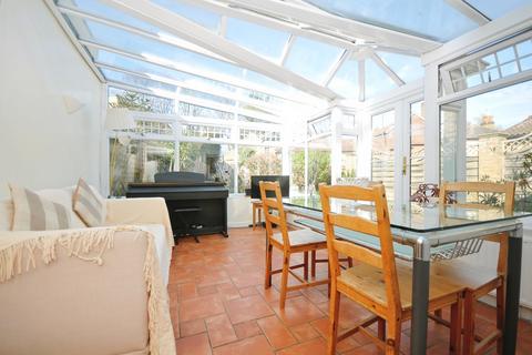 4 bedroom semi-detached house for sale, Park Road, Bromley BR1