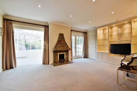3 bedroom detached house for sale, Whitehall Close, Cheshire East SK9