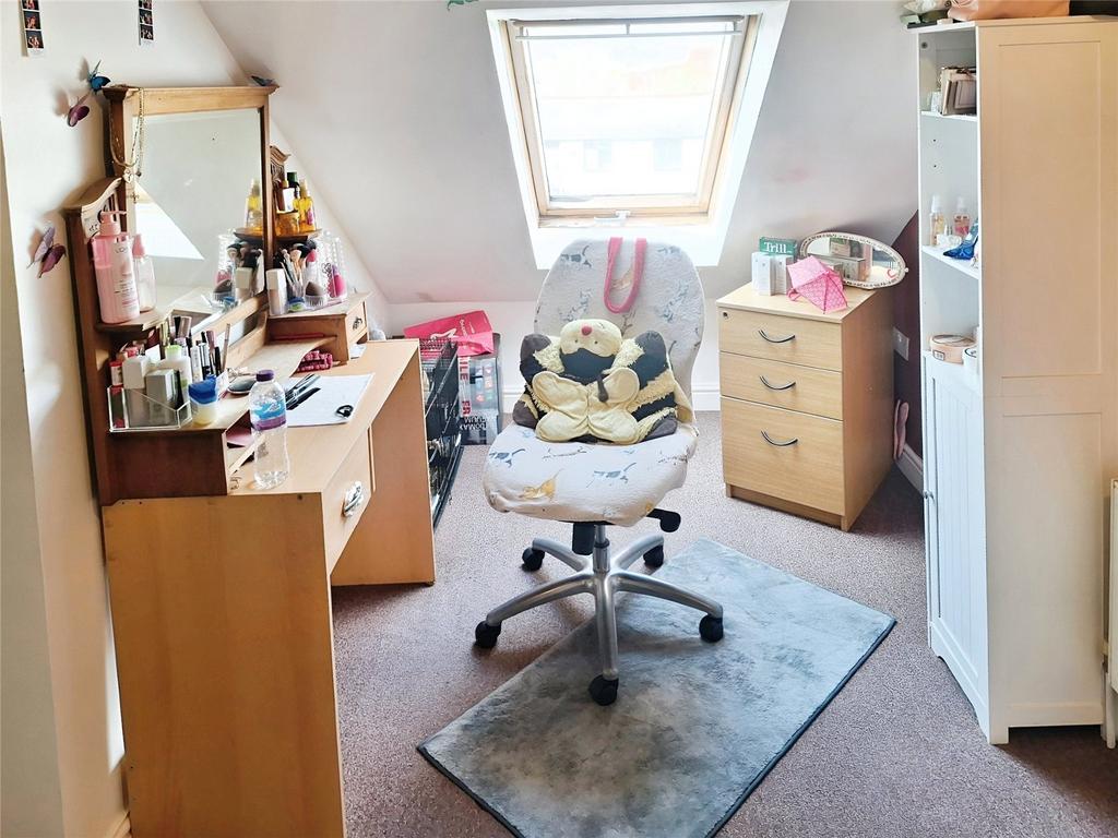 Flat Bedroom