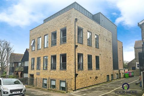 2 bedroom flat for sale, Carlton Avenue, Kent CT10