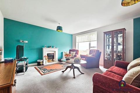 2 bedroom flat for sale, Carlton Avenue, Kent CT10