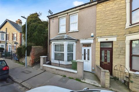 2 bedroom end of terrace house for sale, Winstanley Road, Kent ME12