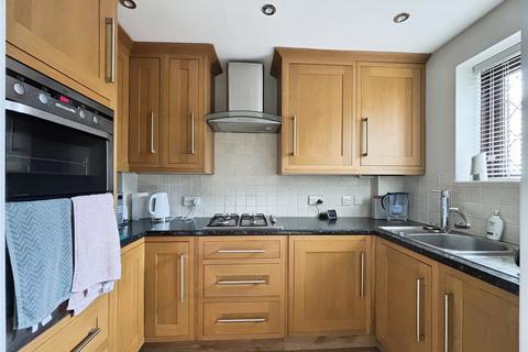 2 bedroom end of terrace house for sale, The Everglades, Gillingham ME7
