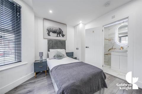 1 bedroom in a house share to rent, Lynton Road South, Gravesend DA11