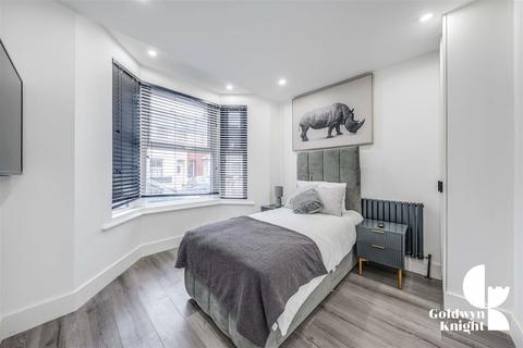 1 bedroom in a house share to rent, Lynton Road South, Gravesend DA11