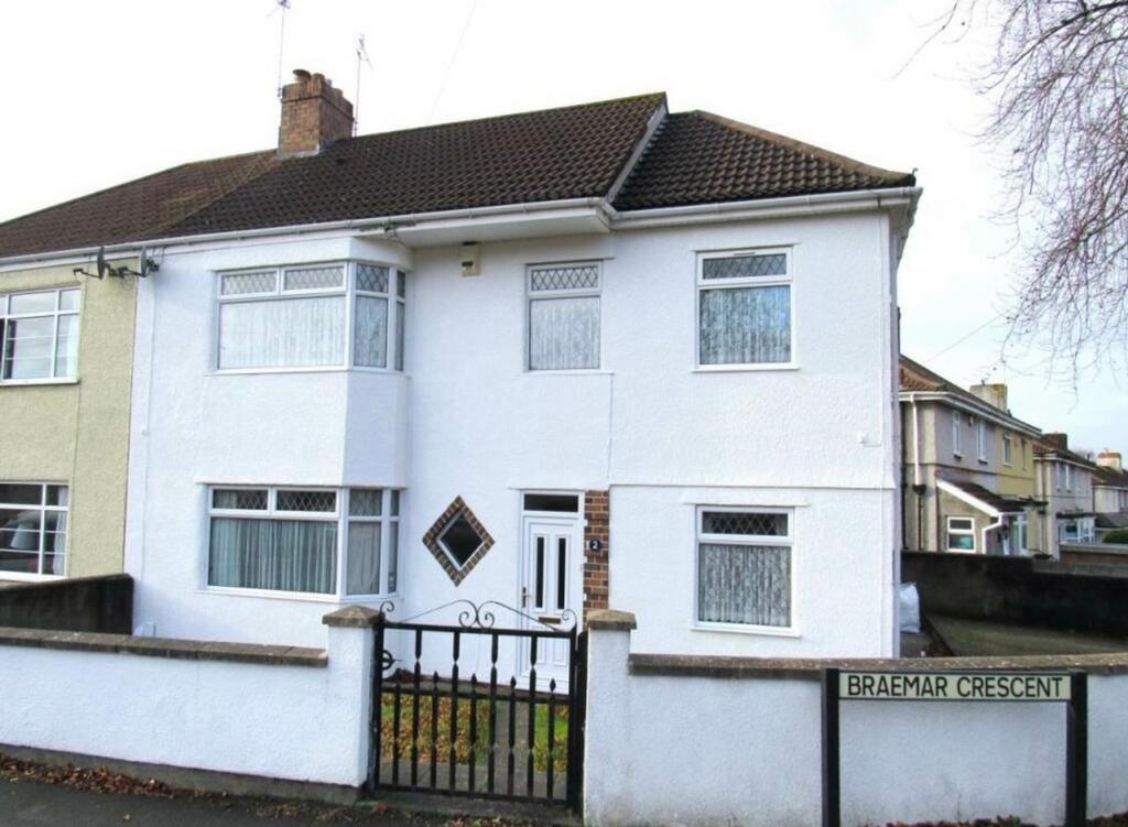 A charming exterior view of a well-maintained p...