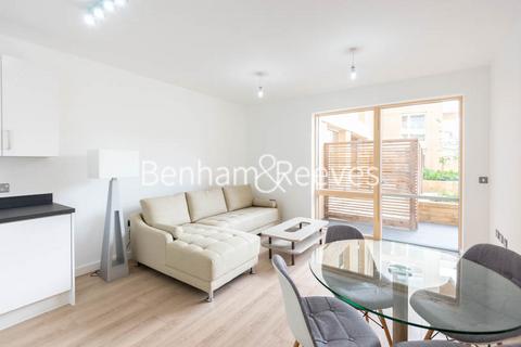 1 bedroom apartment to rent, Rathbone Street,  Canning Town E16