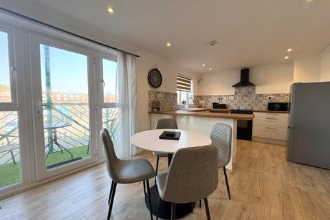 2 bedroom flat to rent, Abbotsford House, Maritime Quarter, Swansea, SA1