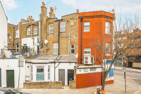 2 bedroom flat for sale, West Hill, London SW18