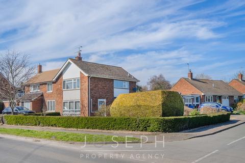 Cherwell Chesapeake Close, Chelmondiston, Ipswich, IP9 1HH