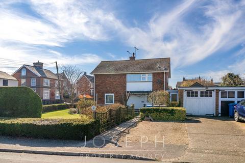 Cherwell Chesapeake Close, Chelmondiston, Ipswich, IP9 1HH