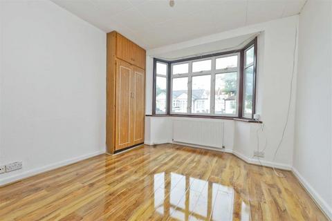 14 Sunnydene Avenue, Ruislip, HA4 6AF