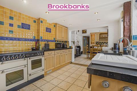 2 bedroom semi-detached house for sale, Swanley Village Road, Swanley, Kent, BR8 7NF