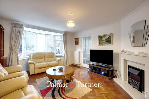 3 bedroom semi-detached house for sale, Endsleigh Court, Lexden, Colchester, Essex, CO3