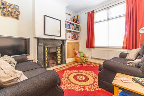 115 Howard Road, Leicester, LE2 1XP