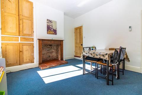 115 Howard Road, Leicester, LE2 1XP