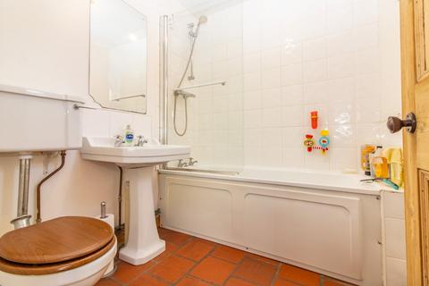 115 Howard Road, Leicester, LE2 1XP