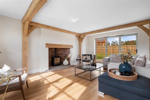 4 bedroom detached house for sale, Williams Orchard, Duck Lane, Welford On Avon