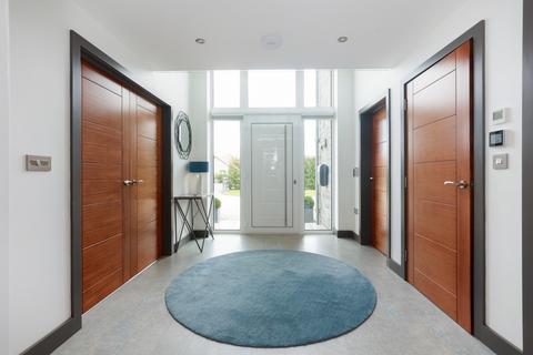 Oakwell House Barton Road, Keinton Mandeville, Somerton, TA11 6EA