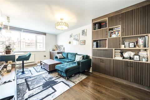 Studio for sale, London SE11