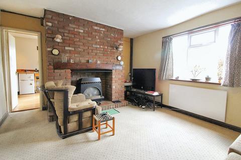 3 bedroom end of terrace house for sale, Broad Street, Clifton, Shefford, SG17