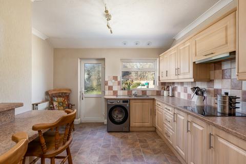 4 bedroom semi-detached house for sale, Lechford Road, Horley, Surrey, RH6