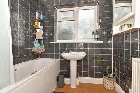 7 Jacklin Close, Chatham, ME5 9HF