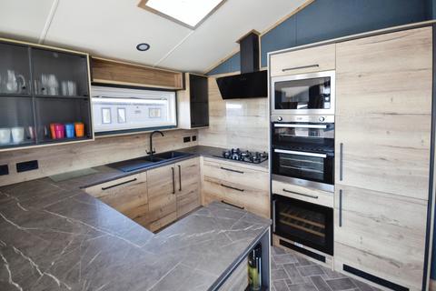 2 bedroom park home for sale, Kelsey Woods Country Park, Monksthorpe PE23