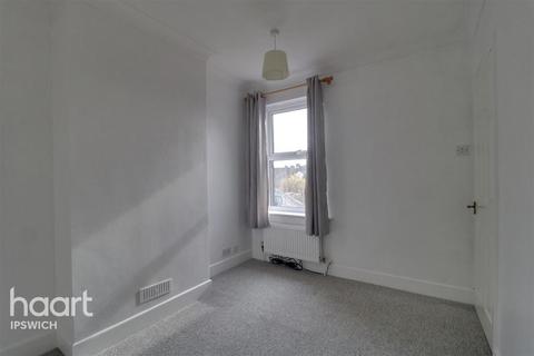 3 bedroom terraced house to rent, Melville Road, Ipswich
