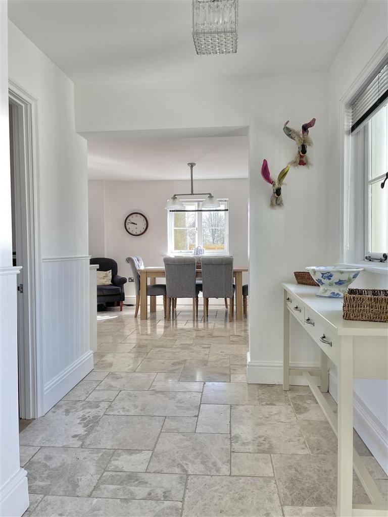 Through to dining area